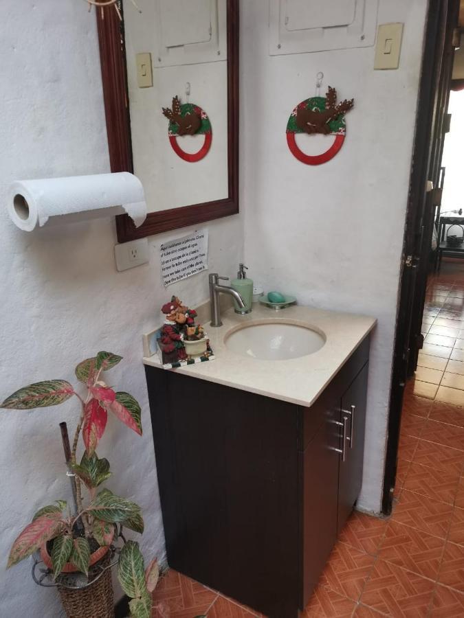 Casa Irazu Apartment Cartago Exterior photo